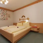 Gensbichler 4*